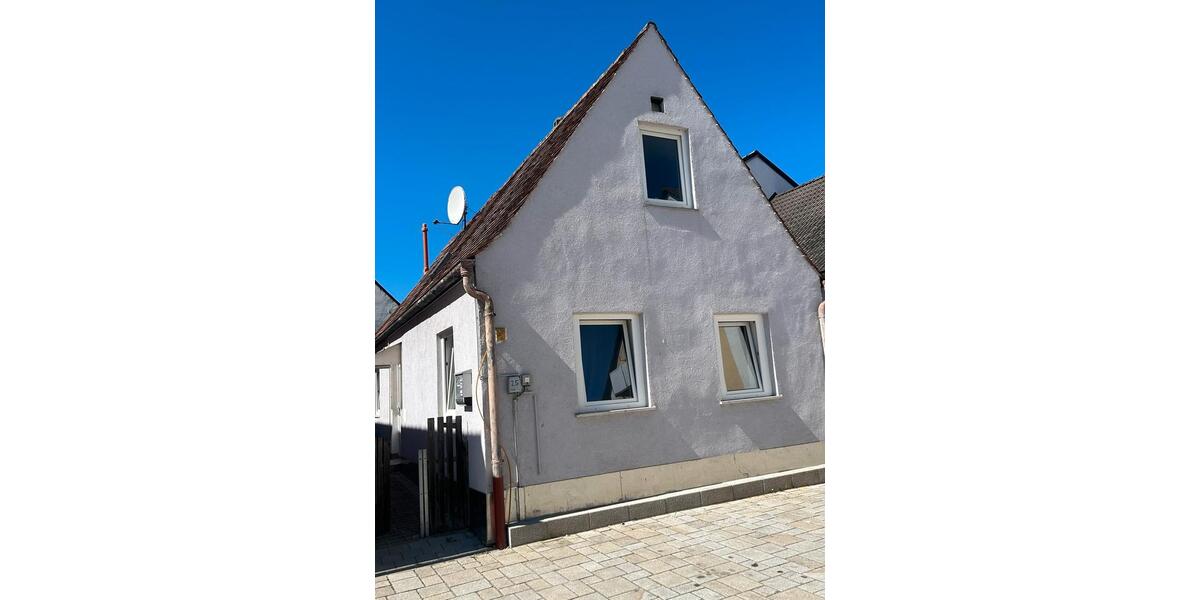 Einfamilienhaus Neustadt an der Donau - 4.5 Zimmer, 100 m&sup2;, 230.000&euro; | Angebot:26061865