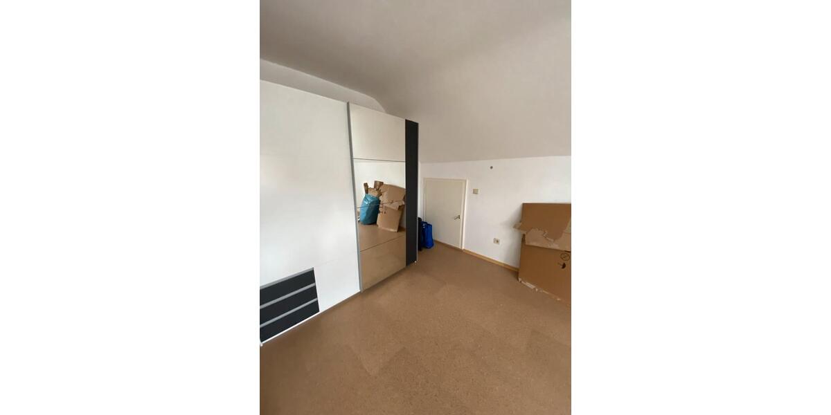 Dachgeschoßwohnung Ingolstadt Münchener Straße - 2 Zimmer, 50 m&sup2;, 800&euro; | Angebot:26653304