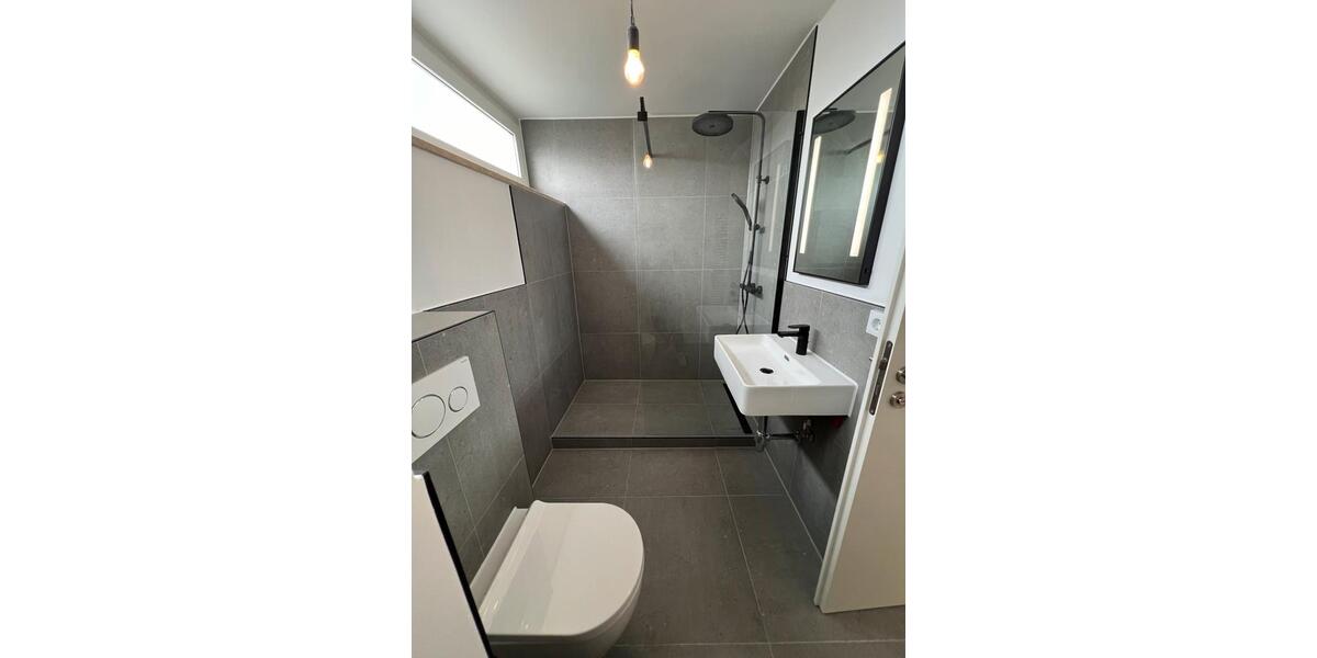 Dachgeschoßwohnung Ingolstadt Münchener Straße - 2 Zimmer, 43 m&sup2;, 920&euro; | Angebot:24842938