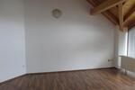 Dachgeschoßwohnung Stammham - 4 Zimmer, 124 m&sup2;, 1.100&euro; | Angebot:25082311