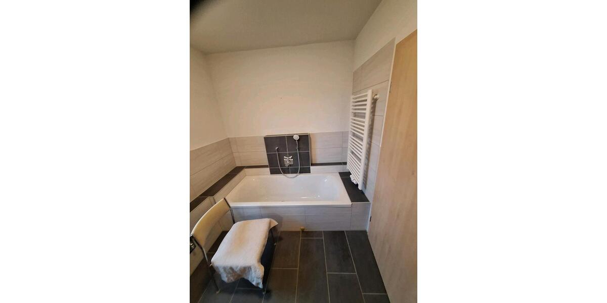 Etagenwohnung Rohrenfels - 3 Zimmer, 83 m&sup2;, 1.255&euro; | Angebot:25951757