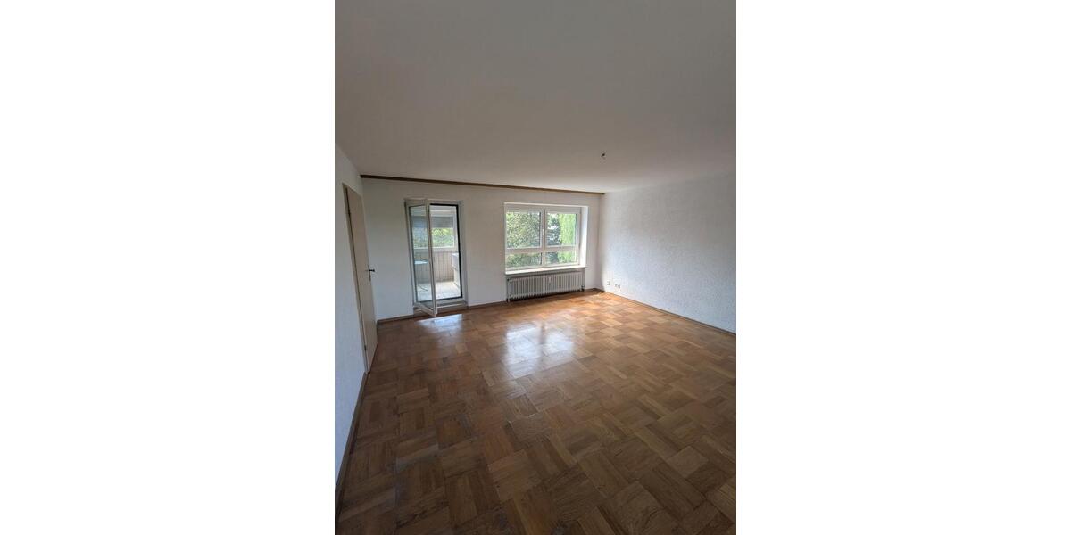 Etagenwohnung Ingolstadt Nordost - 3 Zimmer, 81 m&sup2;, 1.053&euro; | Angebot:26649500