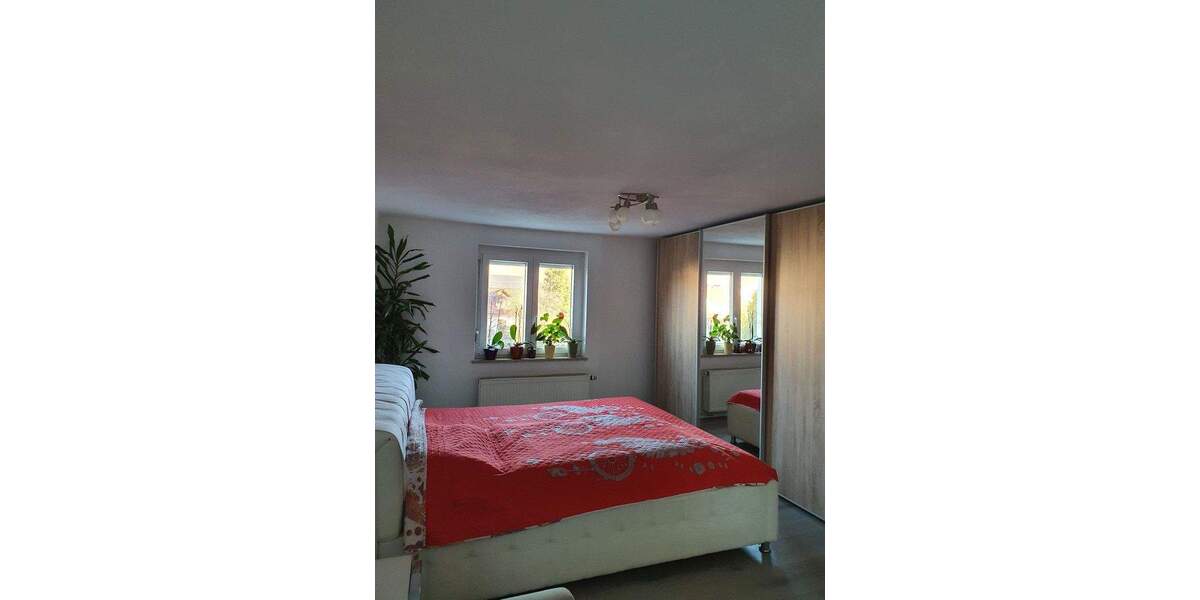 Einfamilienhaus Altmannstein Neuenhinzenhausen - 4 Zimmer, 144 m&sup2;, 399.000&euro; | Angebot:25722313