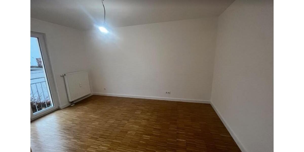Erdgeschoßwohnung Ingolstadt - 2 Zimmer, 68 m&sup2;, 800&euro; | Angebot:27589996