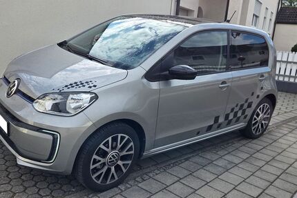 VW e-up! 16.308 km 15.560 &euro; Gaimersheim 85080