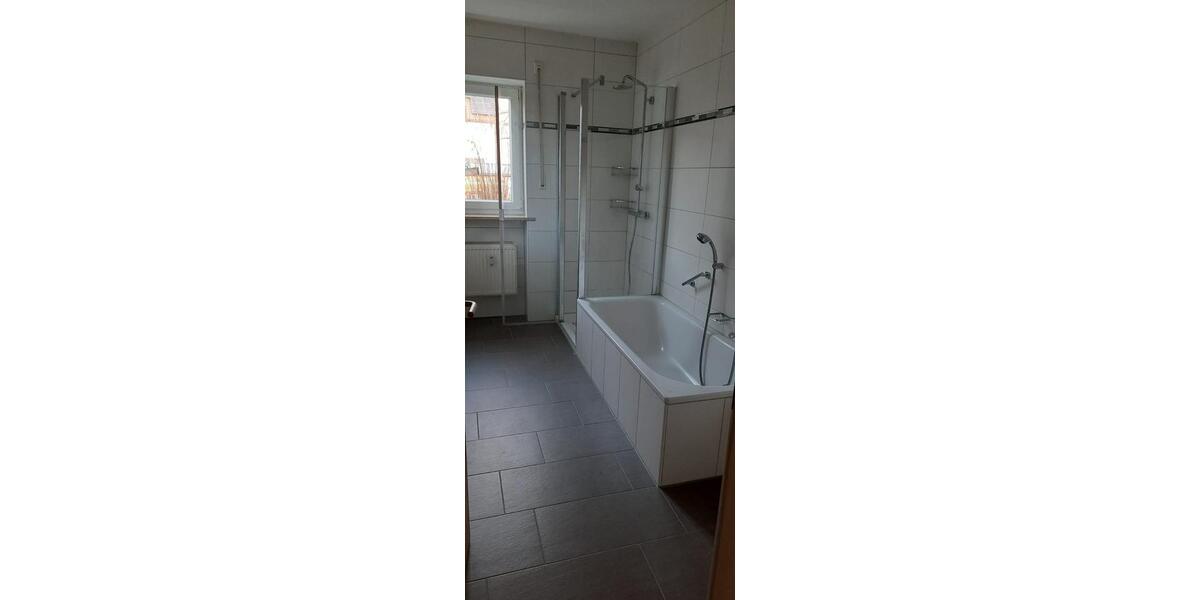 Erdgeschoßwohnung Ingolstadt Münchener Straße - 3 Zimmer, 89 m&sup2;, 1.100&euro; | Angebot:25293616