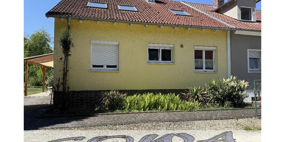 Attraktives Haus mit Ausbaupotential und mit großzügigem Grundstück und Waldfläche in Weichering - Ein Objekt von Ihrem Immobilienpartner SOWA Immobilien und Finanzen - Einfamilienhaus Weichering | Angebot:26060386