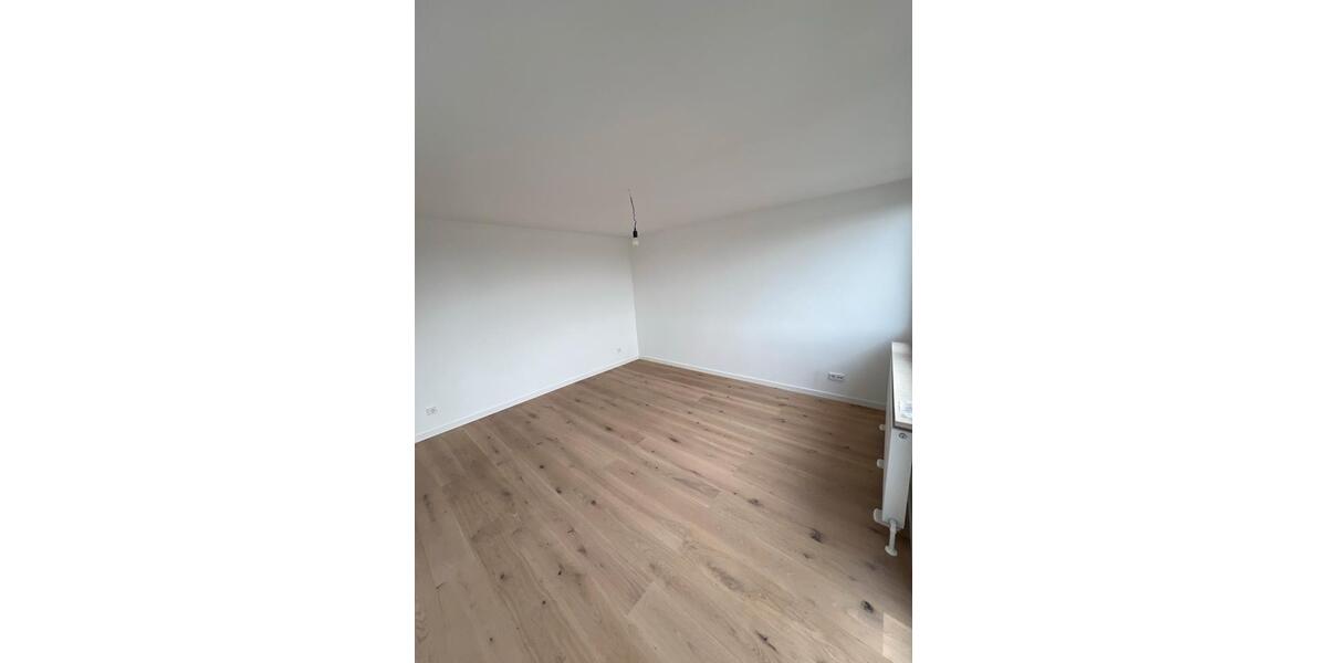 Dachgeschoßwohnung Ingolstadt Münchener Straße - 2 Zimmer, 43 m&sup2;, 920&euro; | Angebot:24842938