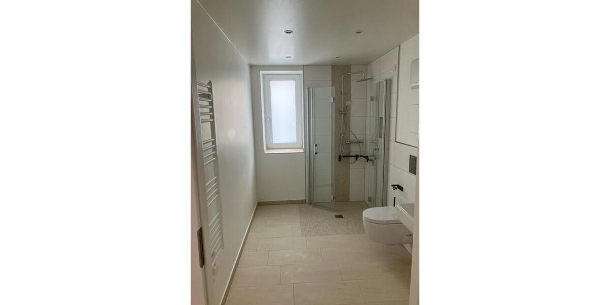 Etagenwohnung Münchsmünster - 2 Zimmer, 81 m&sup2;, 900&euro; | Angebot:25789151