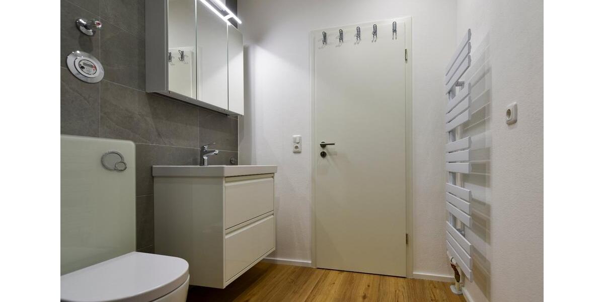 Etagenwohnung Schrobenhausen - 2 Zimmer, 65 m&sup2;, 985&euro; | Angebot:25905413