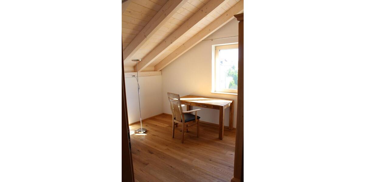 Etagenwohnung Walting - 4 Zimmer, 100 m&sup2;, 2.000&euro; | Angebot:25181740