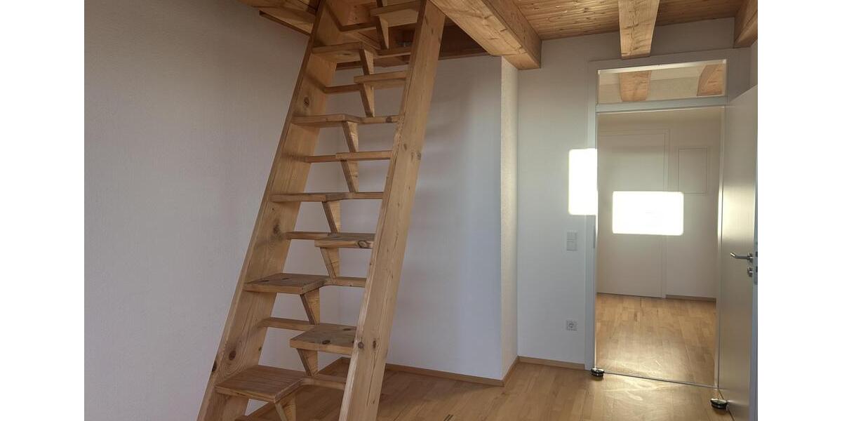 Dachgeschoßwohnung Karlshuld - 3 Zimmer, 140 m&sup2;, 1.400&euro; | Angebot:25145331