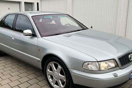Audi S8 220.000 km 14.999 &euro; Kösching 85092