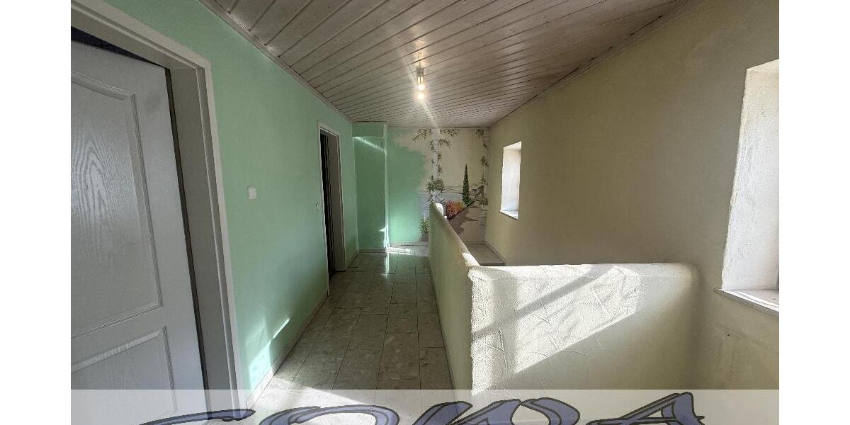 Charmantes Stadthaus in zentraler Lage in Neuburg - ideal für Familien oder Paare - Ein Objekt von Ihrem Immobilienpartner SOWA Immobilien und Finanzen - Mehrfamilienhaus, Wohnhaus Neuburg | Angebot:26897113