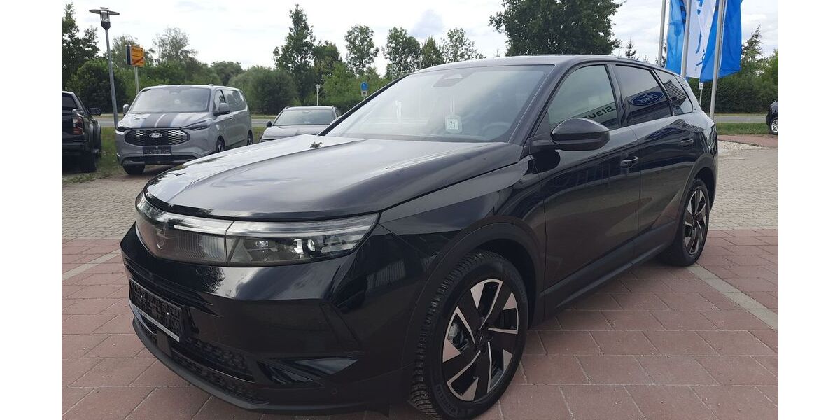 Opel Grandland (X) 4.945 km 26.480 &euro; Neustadt / Donau 93333