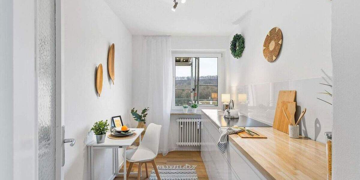 Etagenwohnung Ingolstadt Friedrichshofen-Hollerstauden - 4 Zimmer, 84 m&sup2;, 289.000&euro; | Angebot:25797872