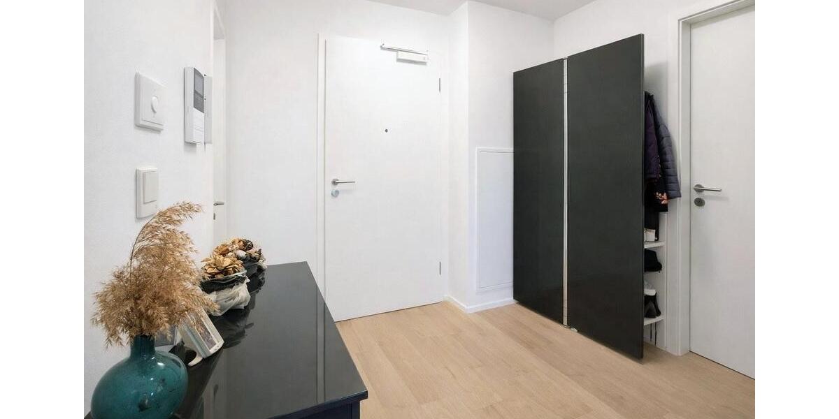 Etagenwohnung Ingolstadt - 3 Zimmer, 82 m&sup2;, 437.000&euro; | Angebot:24836336