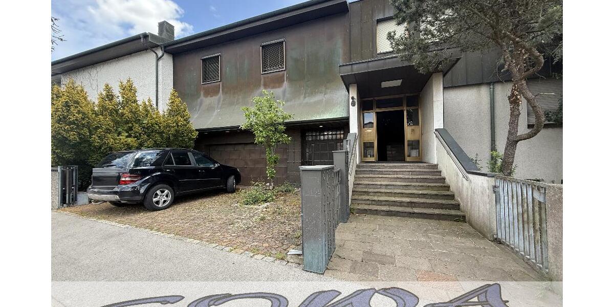 Großzügiges Gewerbeanwesen und Wohnhaus mit Innenpool und Sauna in einer guten Lage in Gaimersheim - Ein Objekt von Ihrem Immobilienpartner SOWA Immobilien und Finanzen - Sonstige Gaimersheim | Angebot:21557172