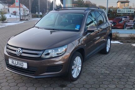 VW Tiguan 96.100 km 11.990 &euro; Wellheim-Konstein 91809