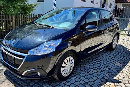 Peugeot 208 54.000 km 7.499 &euro; Lippertshofen (bei Ingolstadt) 85080