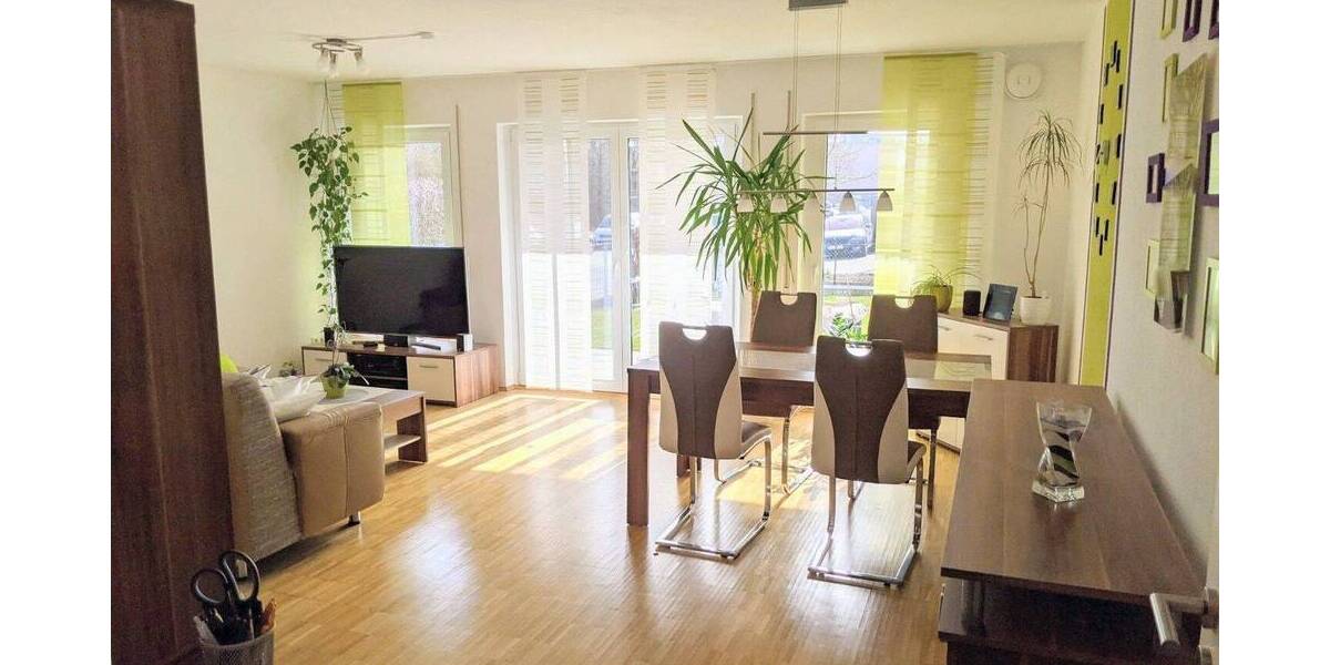 Terrassenwohnung Ingolstadt Friedrichshofen - 3 Zimmer, 83 m&sup2;, 1.100&euro; | Angebot:26585874
