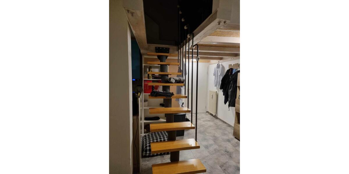 Dachgeschoßwohnung Ingolstadt Nordost - 2 Zimmer, 45 m&sup2;, 900&euro; | Angebot:25512569