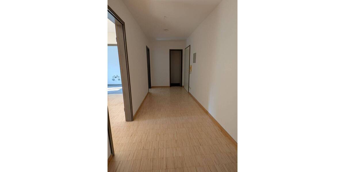 Gewerbeobjekt Ingolstadt - 2 Zimmer, 66 m&sup2;, 329.000&euro; | Angebot:25999782