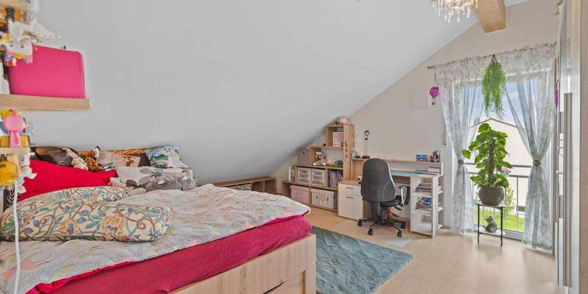 Etagenwohnung Lenting - 3 Zimmer, 86 m&sup2;, 399.800&euro; | Angebot:25768713