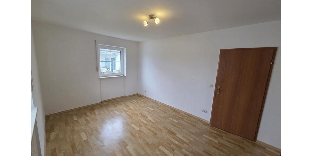 Erdgeschoßwohnung Hohenwart - 3.5 Zimmer, 85 m&sup2;, 830&euro; | Angebot:26033530