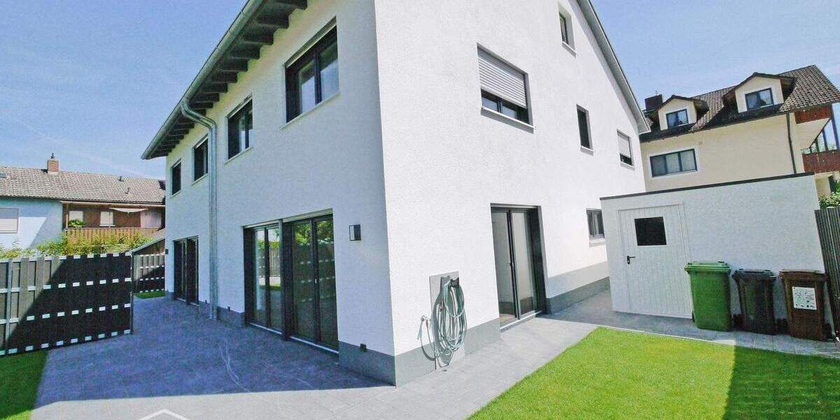 Doppelhaushälfte Kinding - 4 Zimmer, 146 m&sup2;, 1.460&euro; | Angebot:25740816