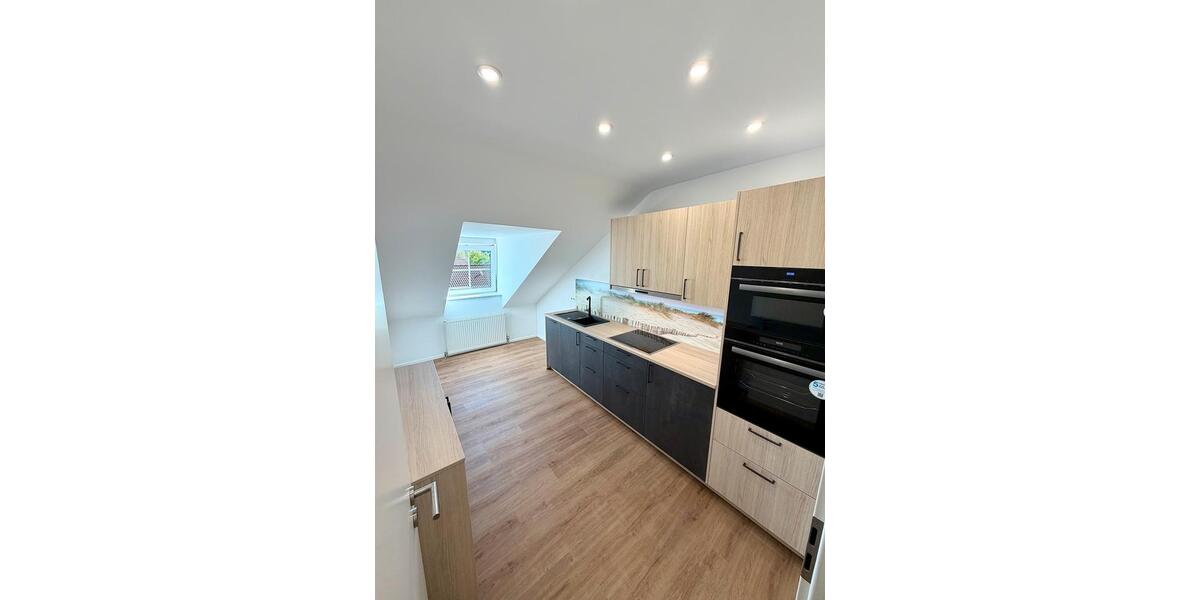 Dachgeschoßwohnung Ingolstadt Nordost - 2 Zimmer, 67 m&sup2;, 950&euro; | Angebot:26394273