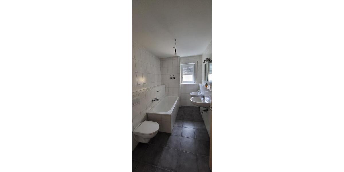 Etagenwohnung Eichstätt - 4 Zimmer, 90 m&sup2;, 890&euro; | Angebot:25917516