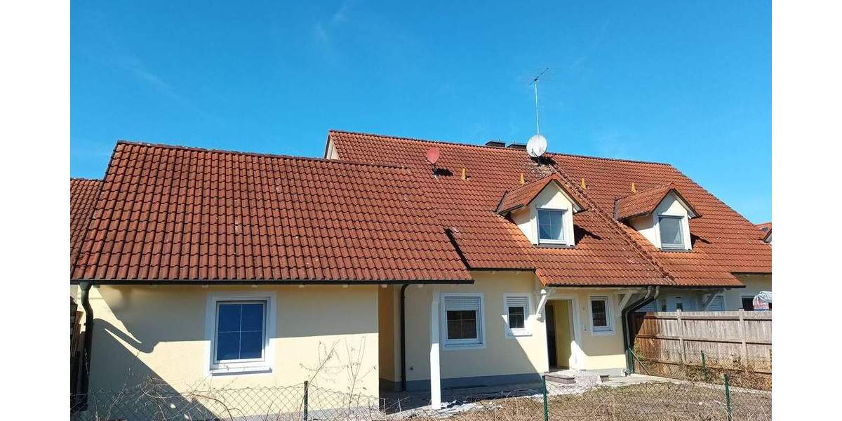 Doppelhaushälfte Schrobenhausen Sandizell - 4 Zimmer, 125 m&sup2;, 1.270&euro; | Angebot:25896366