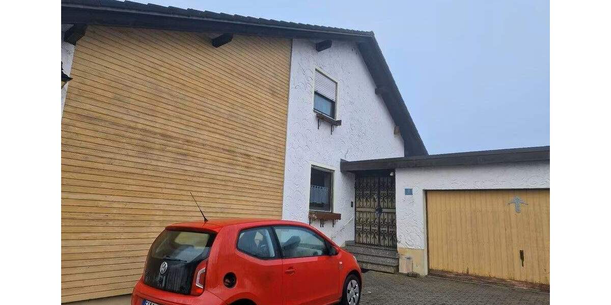 Mehrfamilienhaus, Wohnhaus Denkendorf Dörndorf - 8 Zimmer, 220 m&sup2;, 579.000&euro; | Angebot:25675836