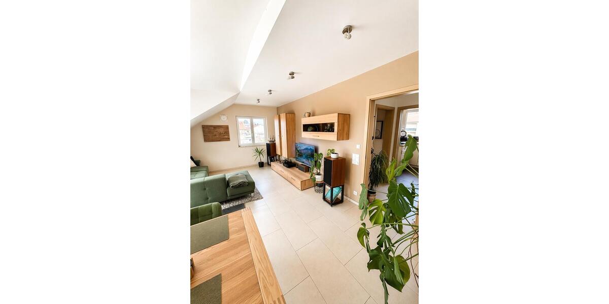 Dachgeschoßwohnung Ingolstadt Nordost - 2.5 Zimmer, 65 m&sup2;, 296.000&euro; | Angebot:26515220