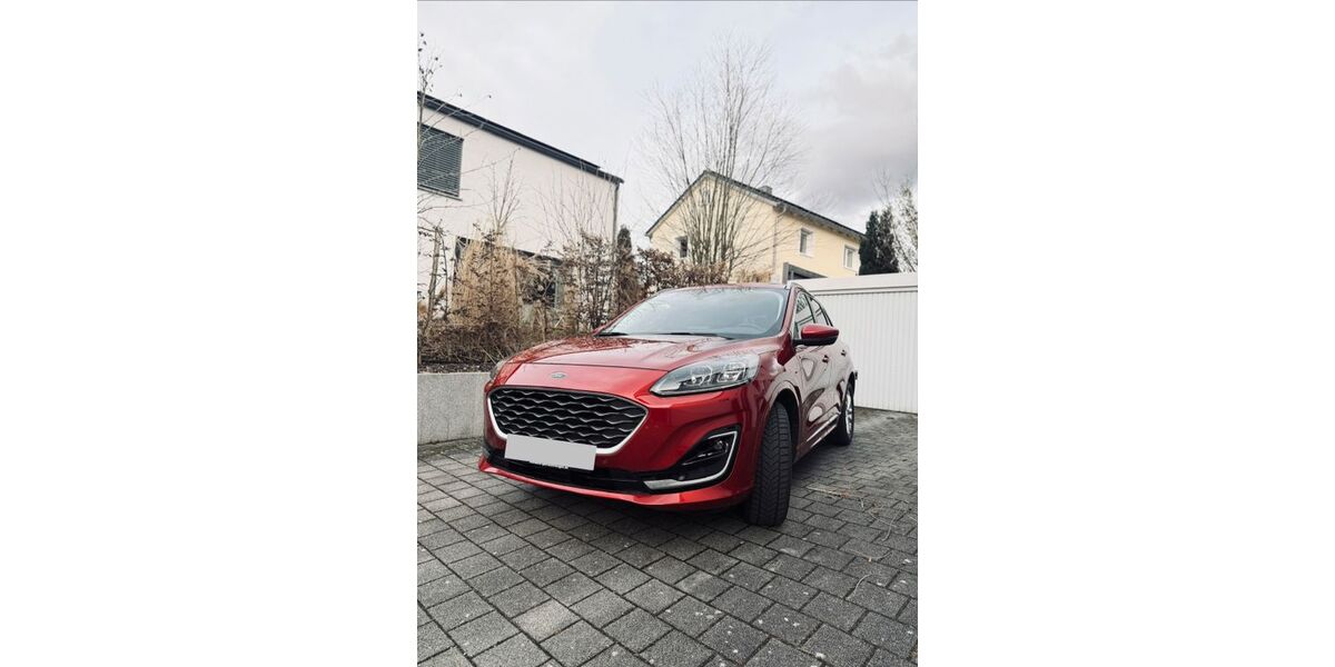 Ford Kuga 82.000 km 23.999 &euro; Pfaffenhofen 85276