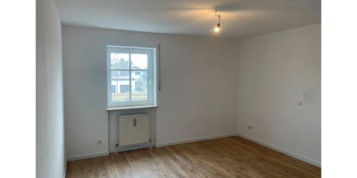 Etagenwohnung Baar-Ebenhausen Ebenhausen - 3 Zimmer, 73 m&sup2;, 850&euro; | Angebot:25980085