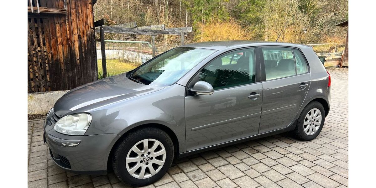 VW Golf 166.000 km 1.300 &euro; Riedenburg 93339