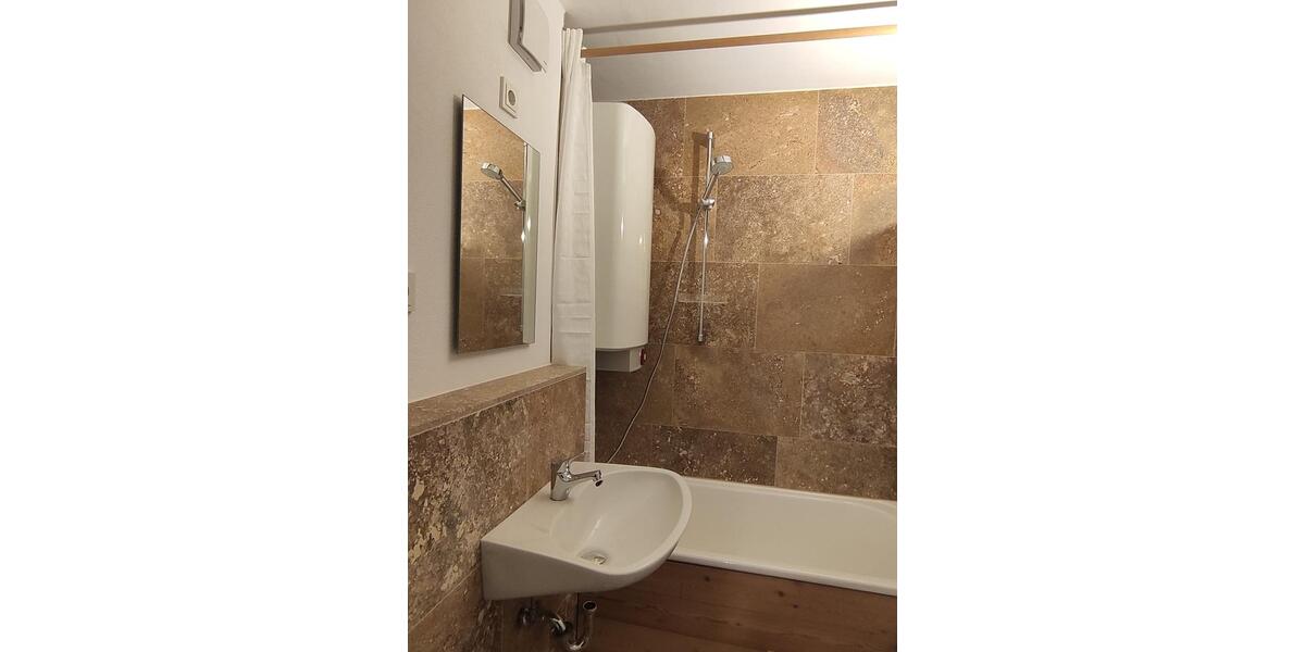 Etagenwohnung Ingolstadt Nordost - 1 Zimmer, 36 m&sup2;, 555&euro; | Angebot:25931420