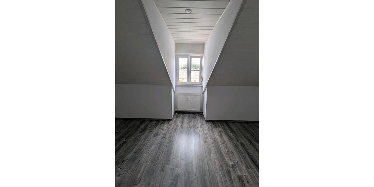 Dachgeschoßwohnung Gaimersheim - 2 Zimmer, 60 m&sup2;, 320.000&euro; | Angebot:27040535