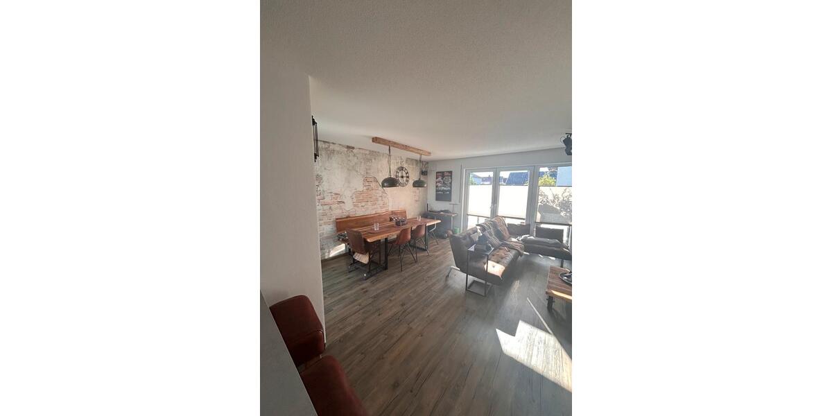 Etagenwohnung Ingolstadt Südost - 2 Zimmer, 74 m&sup2;, 380.000&euro; | Angebot:24278702