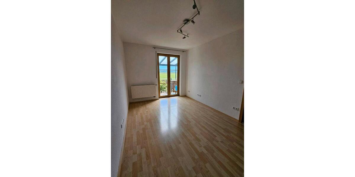 Erdgeschoßwohnung Neuburg an der Donau - 4 Zimmer, 120 m&sup2;, 1.400&euro; | Angebot:26465616