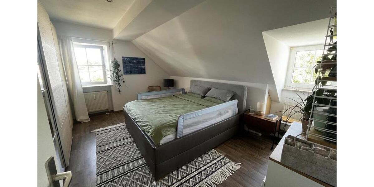 Dachgeschoßwohnung Ingolstadt Münchener Straße - 4 Zimmer, 104 m&sup2;, 510.000&euro; | Angebot:27491478