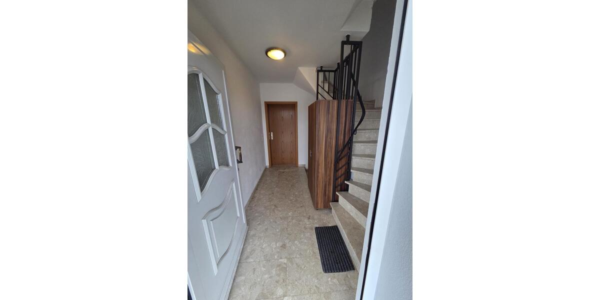 Erdgeschoßwohnung Hohenwart - 3.5 Zimmer, 85 m&sup2;, 830&euro; | Angebot:26033530