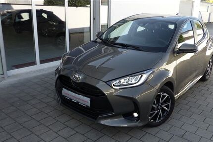 Toyota Yaris 29.100 km 17.700 &euro; Bad Gögging 93333