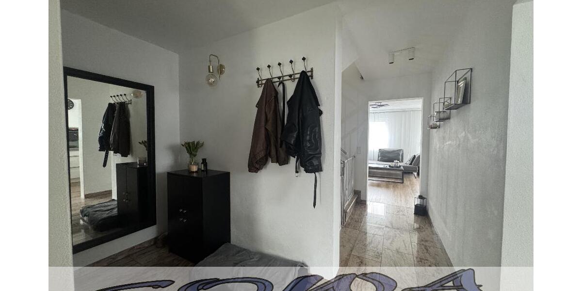 Hochwertige Doppelhaushälfte mit Stellplätzen in Hepberg - Ein Objekt von Ihrem Immobilienpartner SOWA Immobilien und Finanzen - Doppelhaushälfte Hepberg | Angebot:26197258