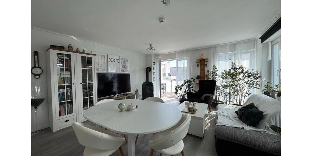 Etagenwohnung Ingolstadt - 3 Zimmer, 83 m&sup2;, 1.105&euro; | Angebot:25918878