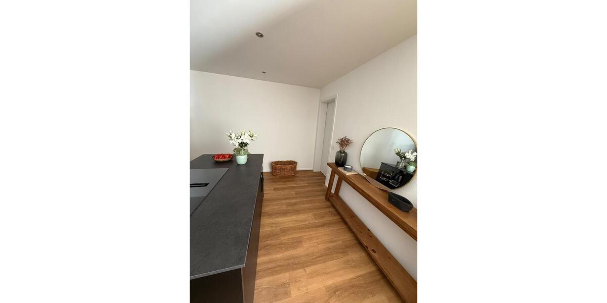 Etagenwohnung Ingolstadt Münchener Straße - 3 Zimmer, 96 m&sup2;, 1.700&euro; | Angebot:27588900