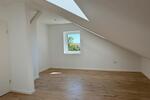 Dachgeschoßwohnung Böhmfeld - 3 Zimmer, 85 m&sup2;, 1.150&euro; | Angebot:25218988