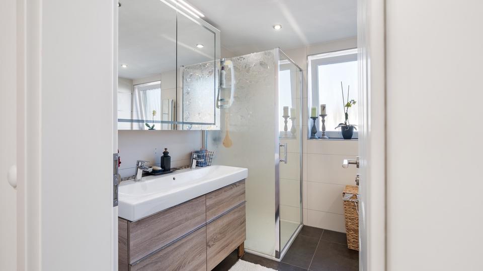 Erdgeschoßwohnung Großmehring - 4 Zimmer, 109 m&sup2;, 435.000&euro; | Angebot:25168488